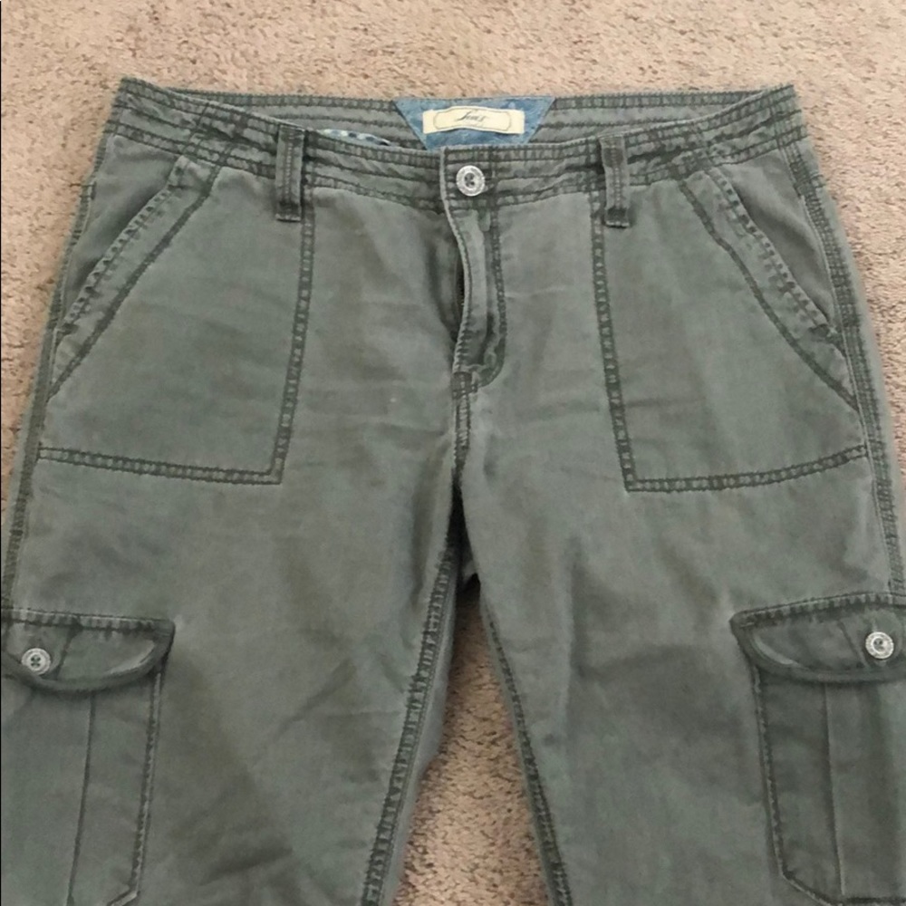 Capris